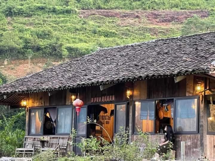Lung Muoi Homestay Na Giao Kültér fotó