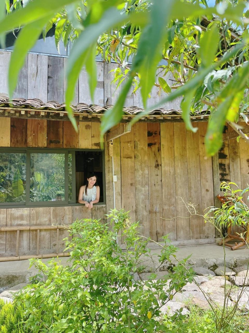 Lung Muoi Homestay Na Giao Kültér fotó